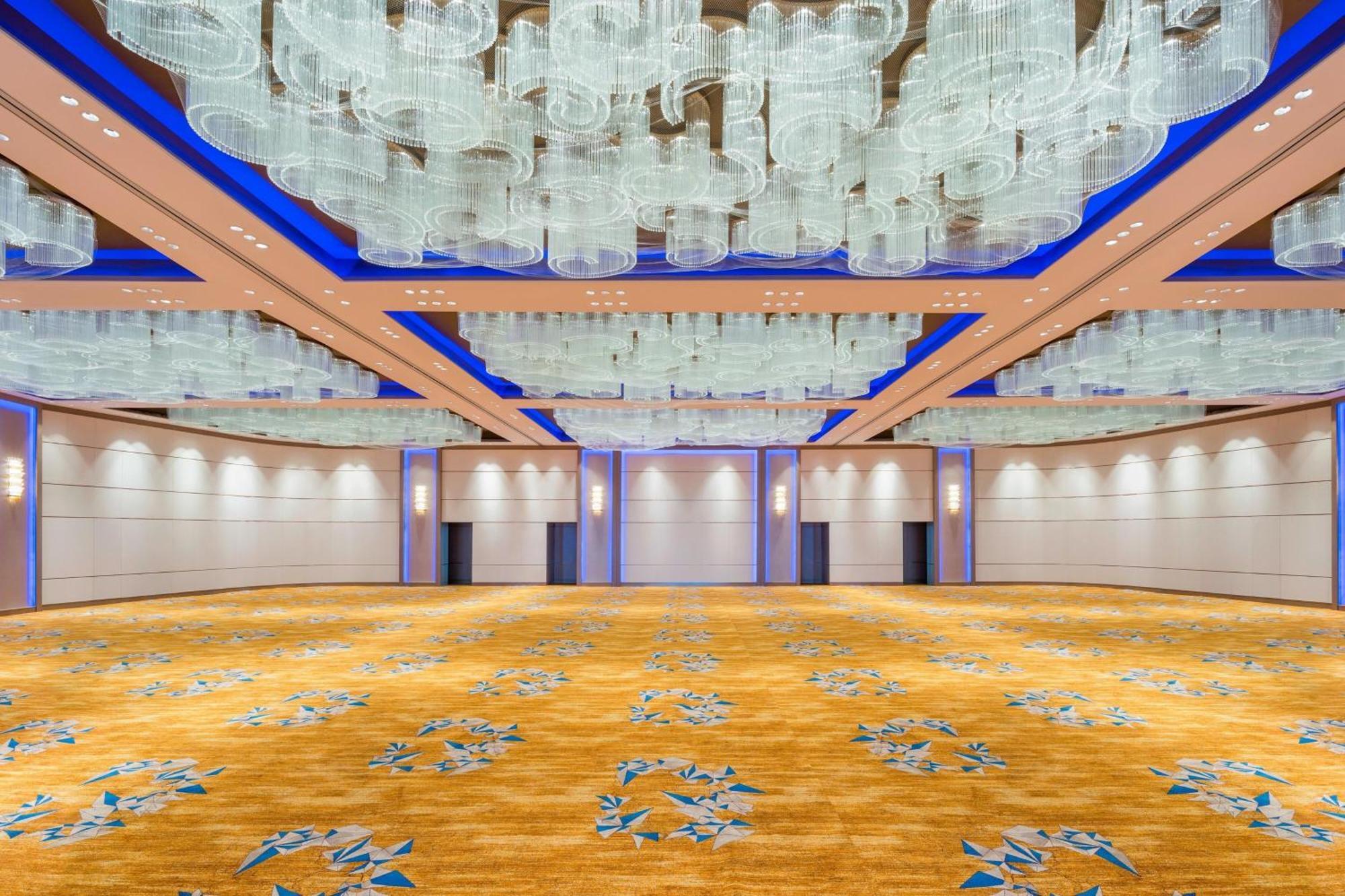 Sheraton Qingdao West Coast Exterior photo