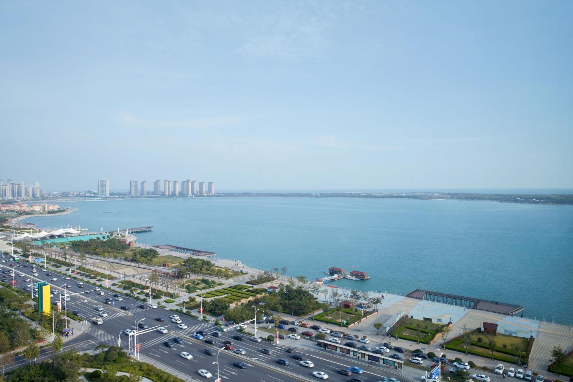 Sheraton Qingdao West Coast Hotel Exterior photo