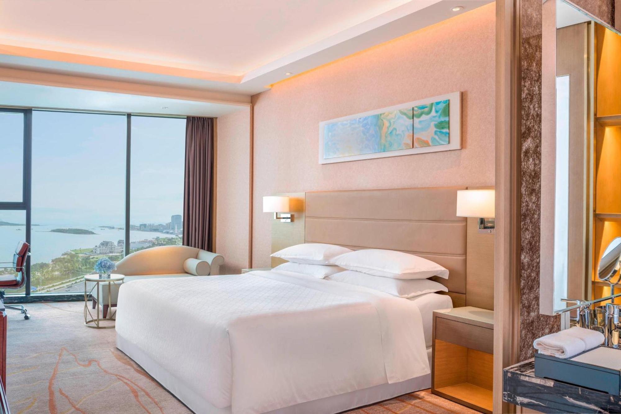 Sheraton Qingdao West Coast Exterior photo